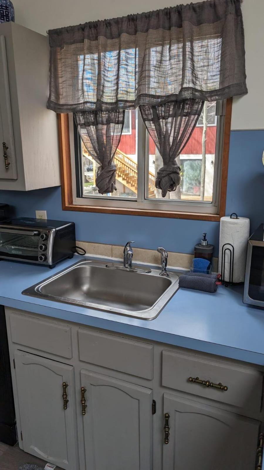 Ambiance - King Bed Cabin, Jetted-Tub & Fireplace Tobyhanna エクステリア 写真